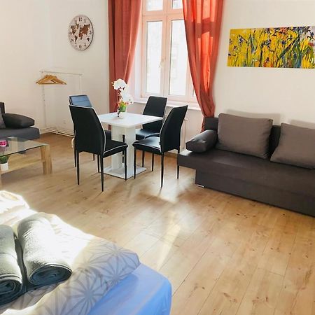 Deluxe Quad Room Dw Вена Экстерьер фото