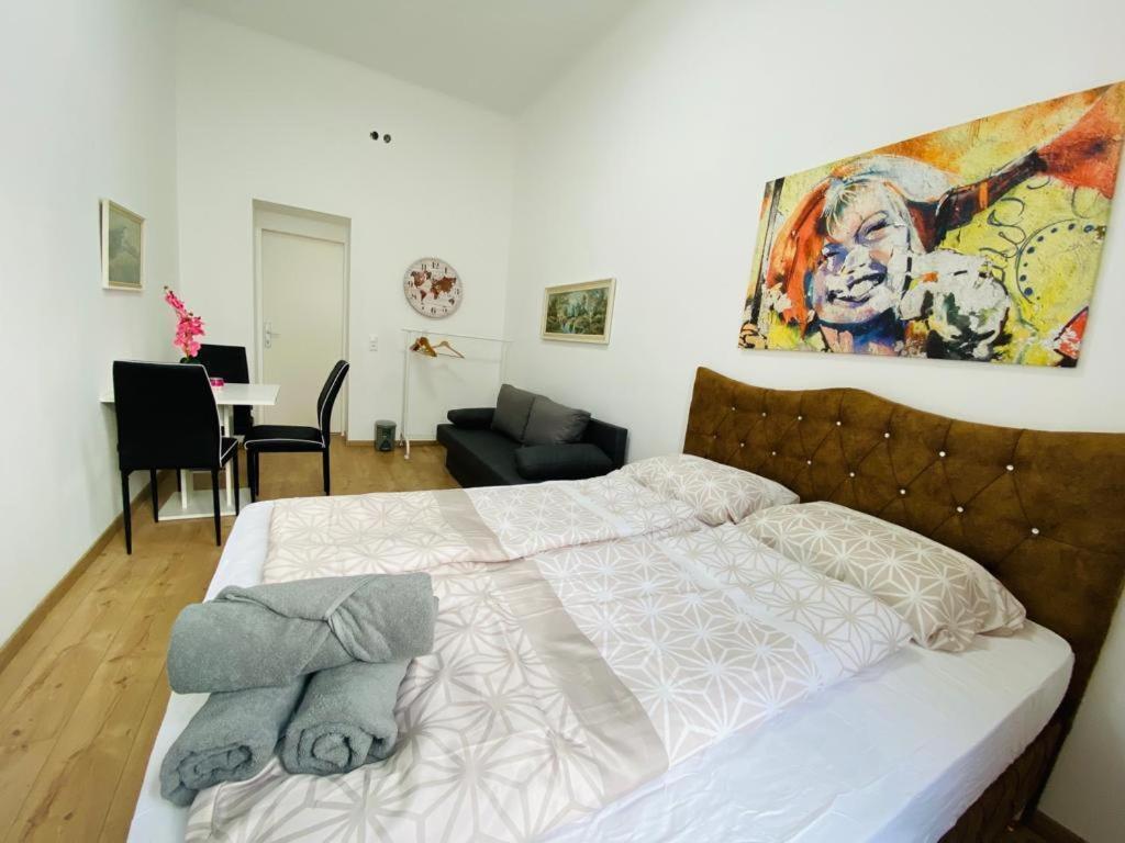 Deluxe Quad Room Dw Вена Экстерьер фото